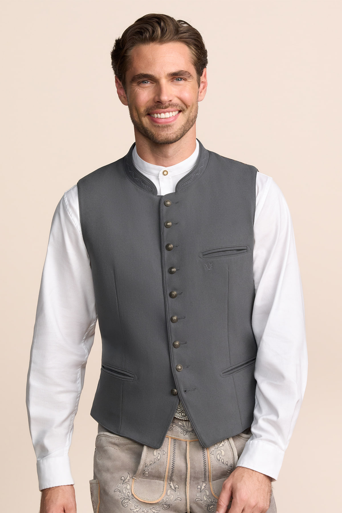 Trachten vest Emilio