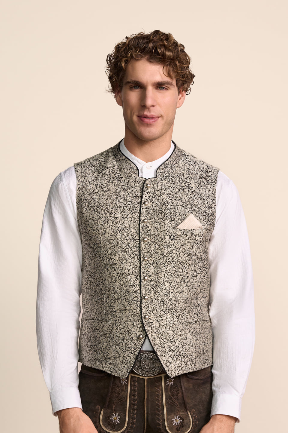 Trachten vest Leroy
