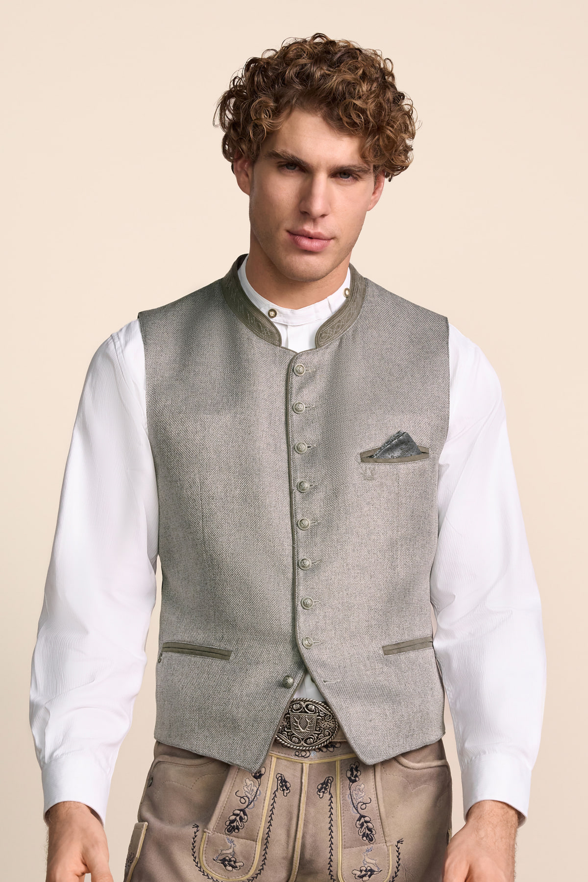 Trachten vest Christian