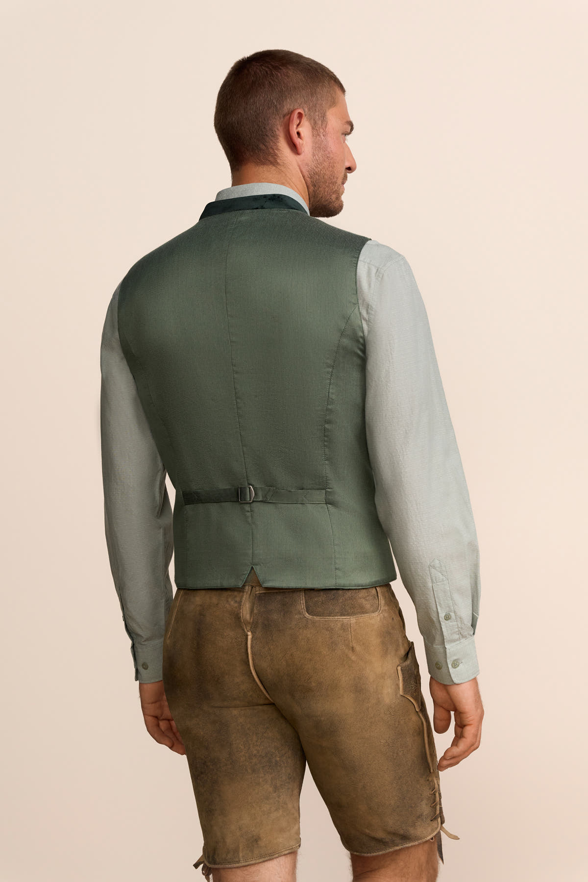 Trachten vest Jöran