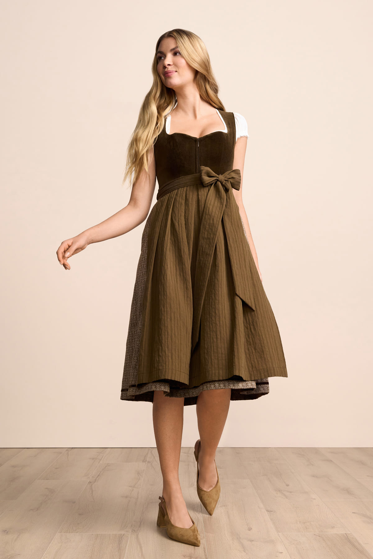 Dirndl Neleya (70cm)