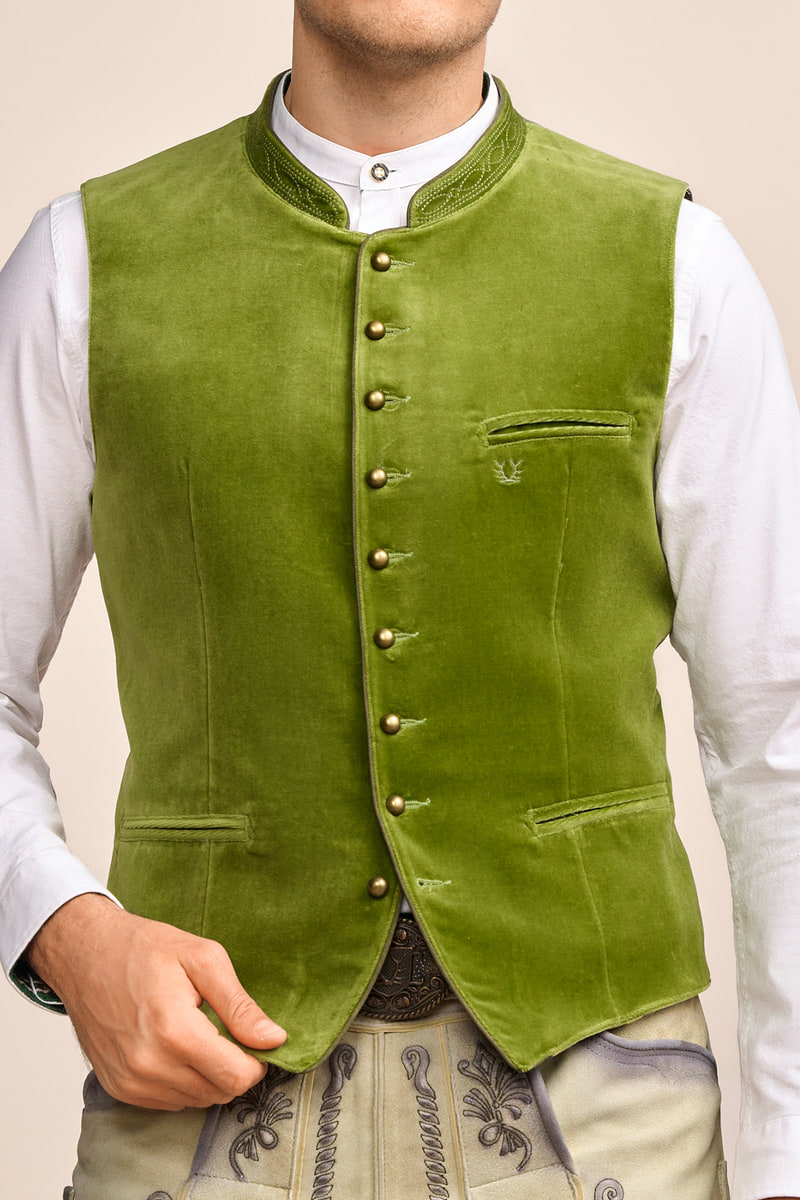 Trachten vest Eneas