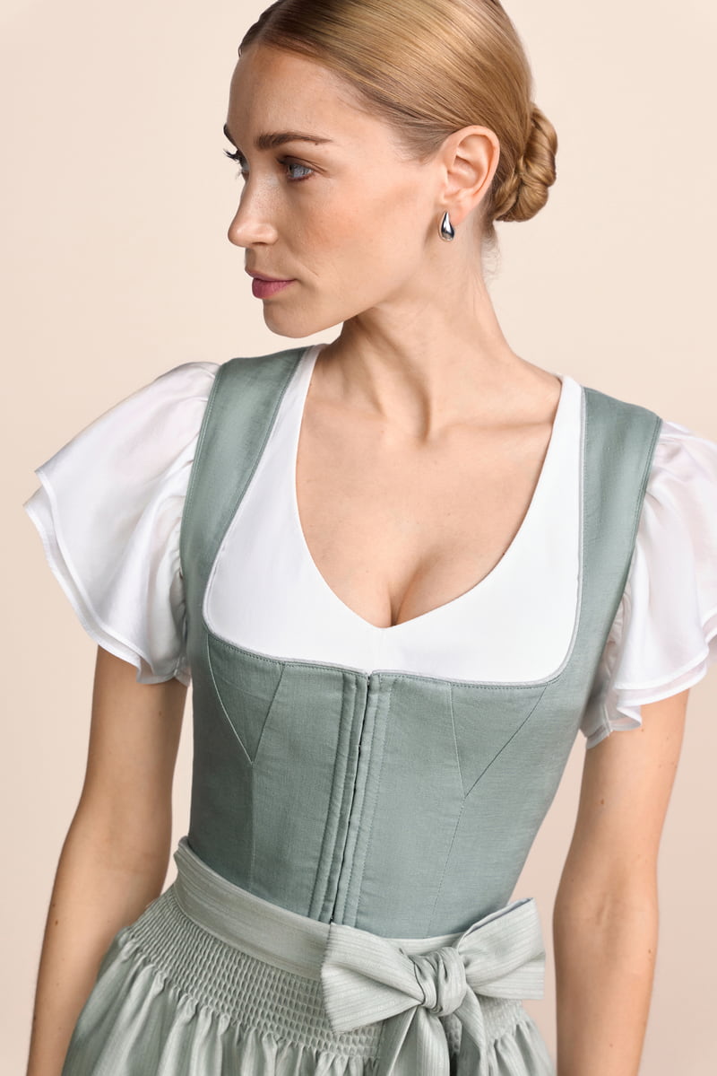 Dirndl Virelia (80cm)