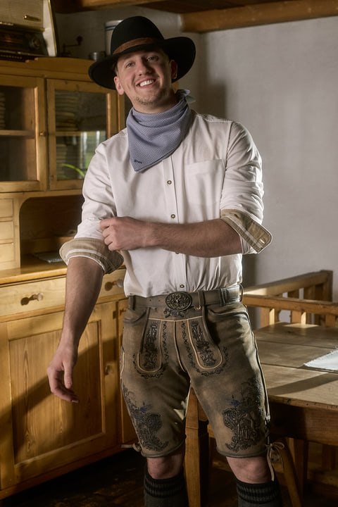 Lederhose Lebenslang met riem