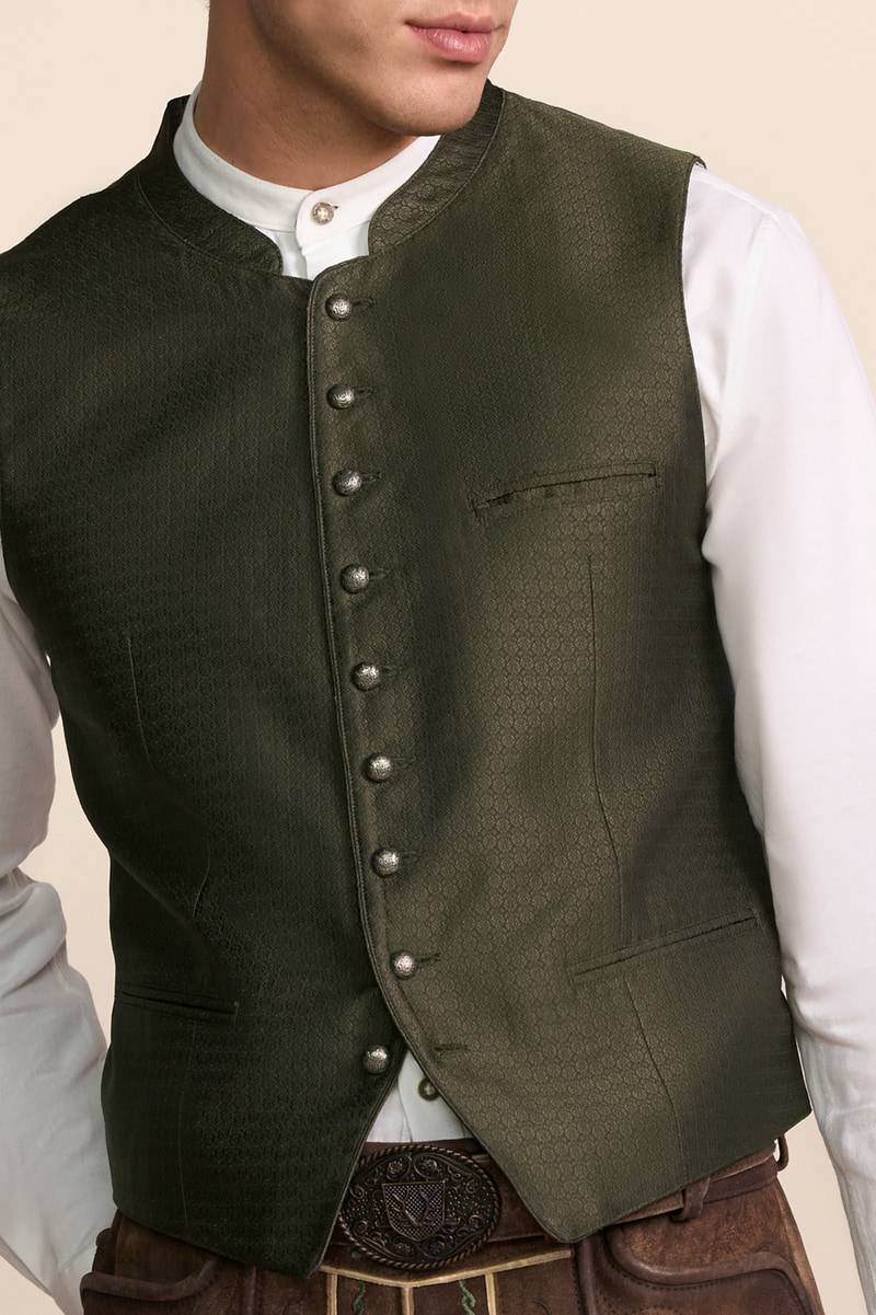Trachten vest Malino