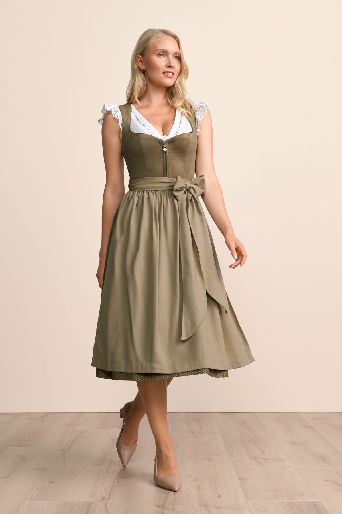 Dirndl Sylvara (70cm)