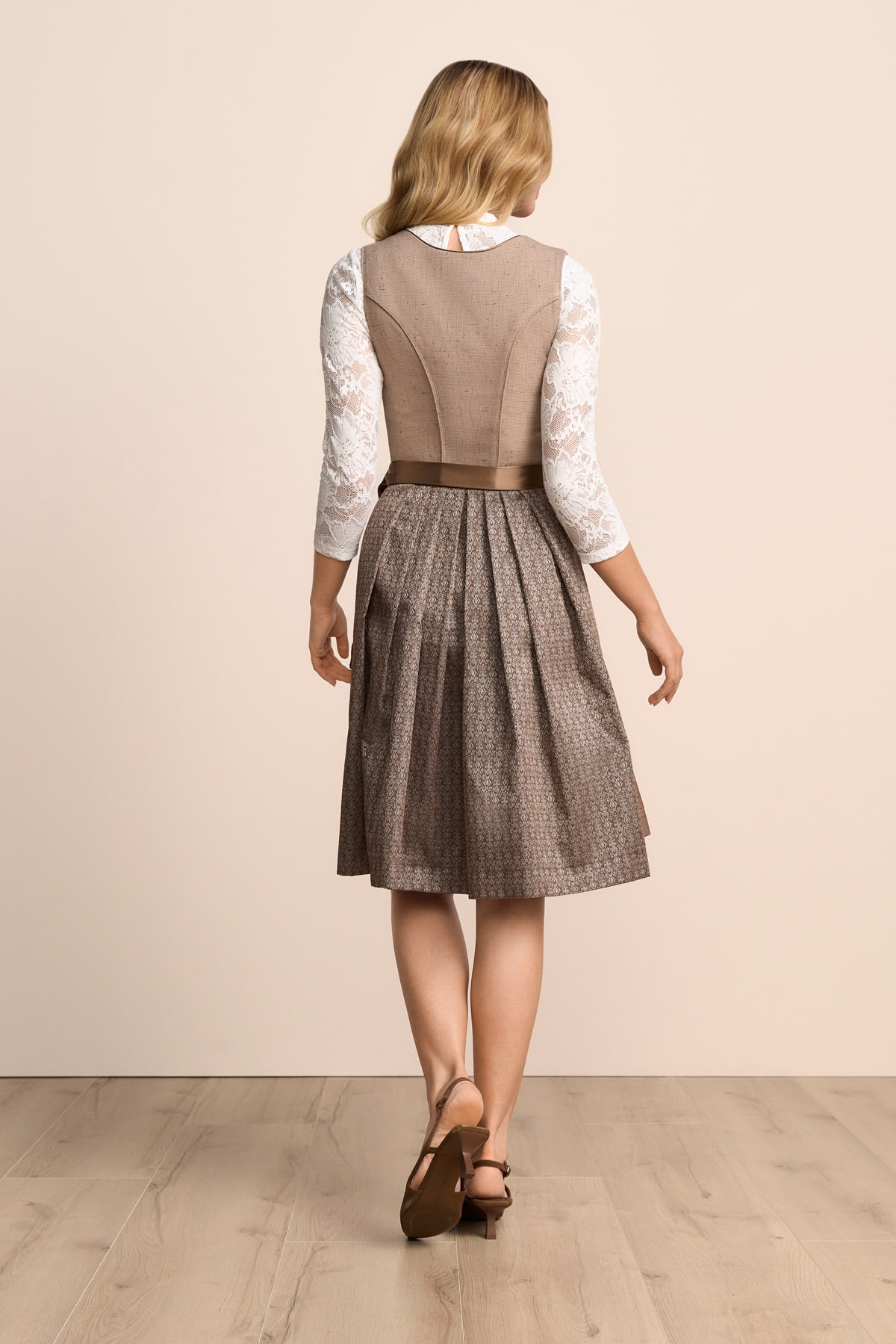 Dirndl Ilonka (60cm)