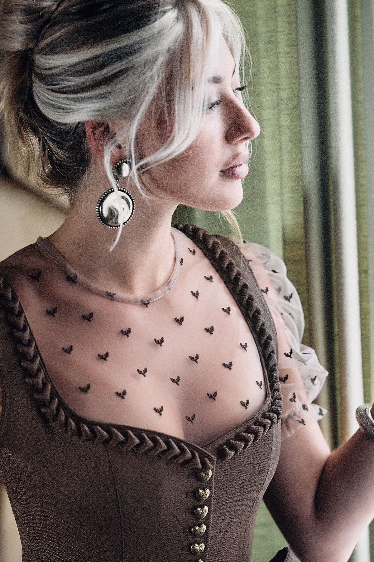 Dirndl blouse Koko Braun