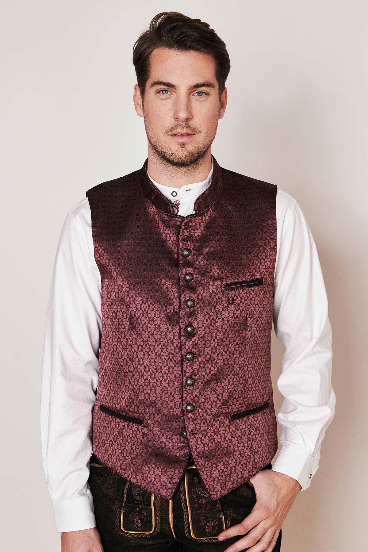 Trachten vest Jano