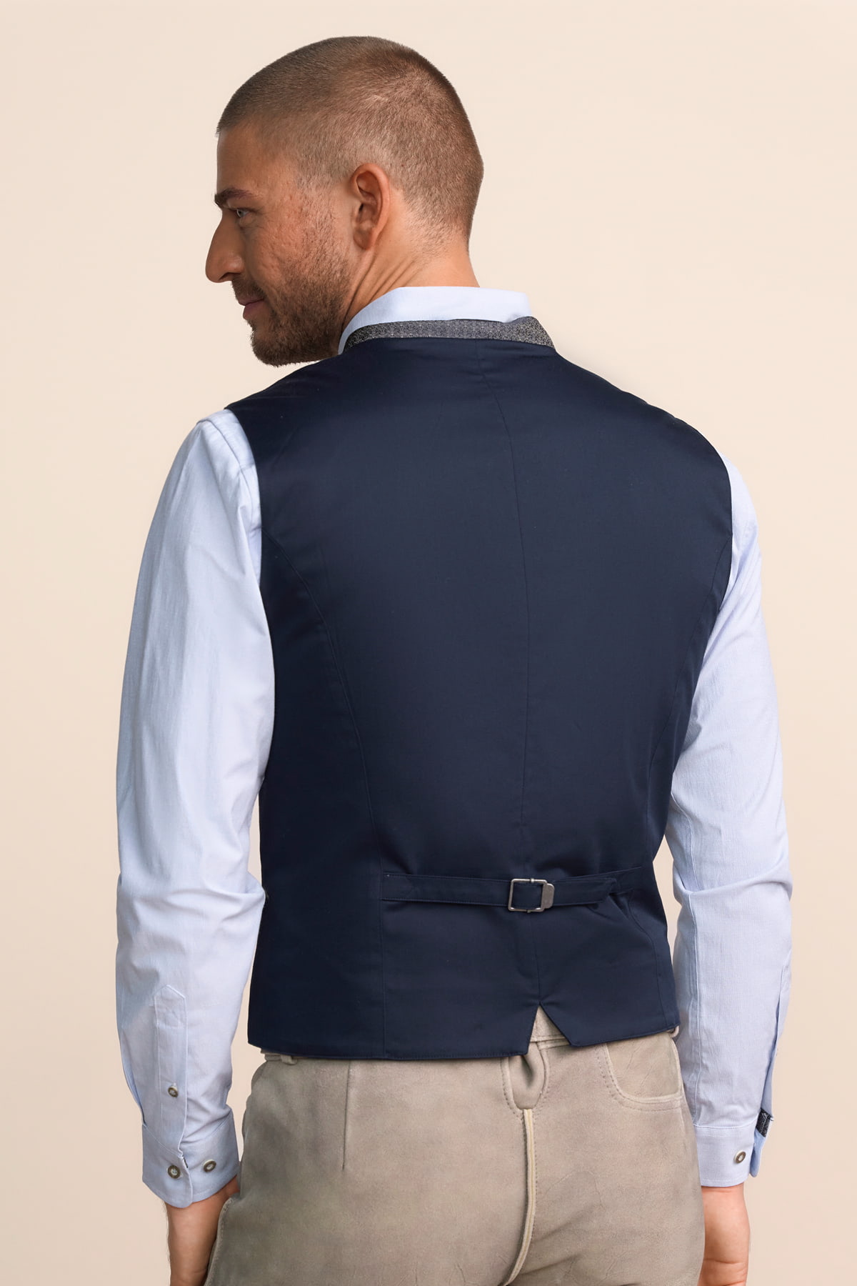 Trachten vest Vitali