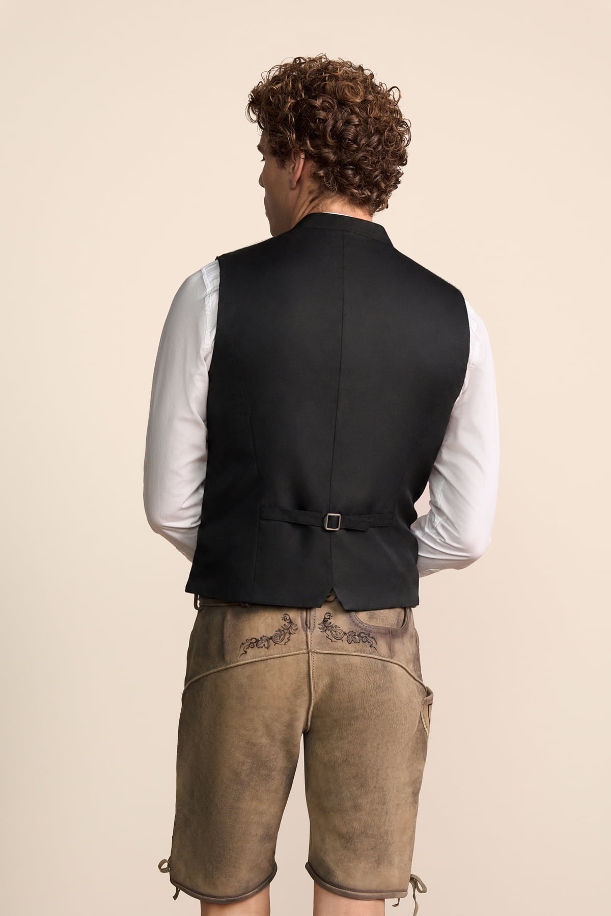Trachten vest Koray