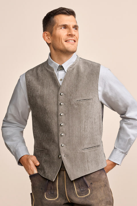 Trachten vest Nikolai
