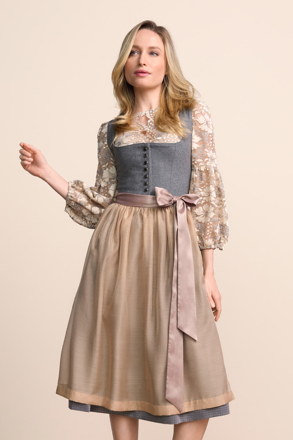 Dirndl Judita (70cm)