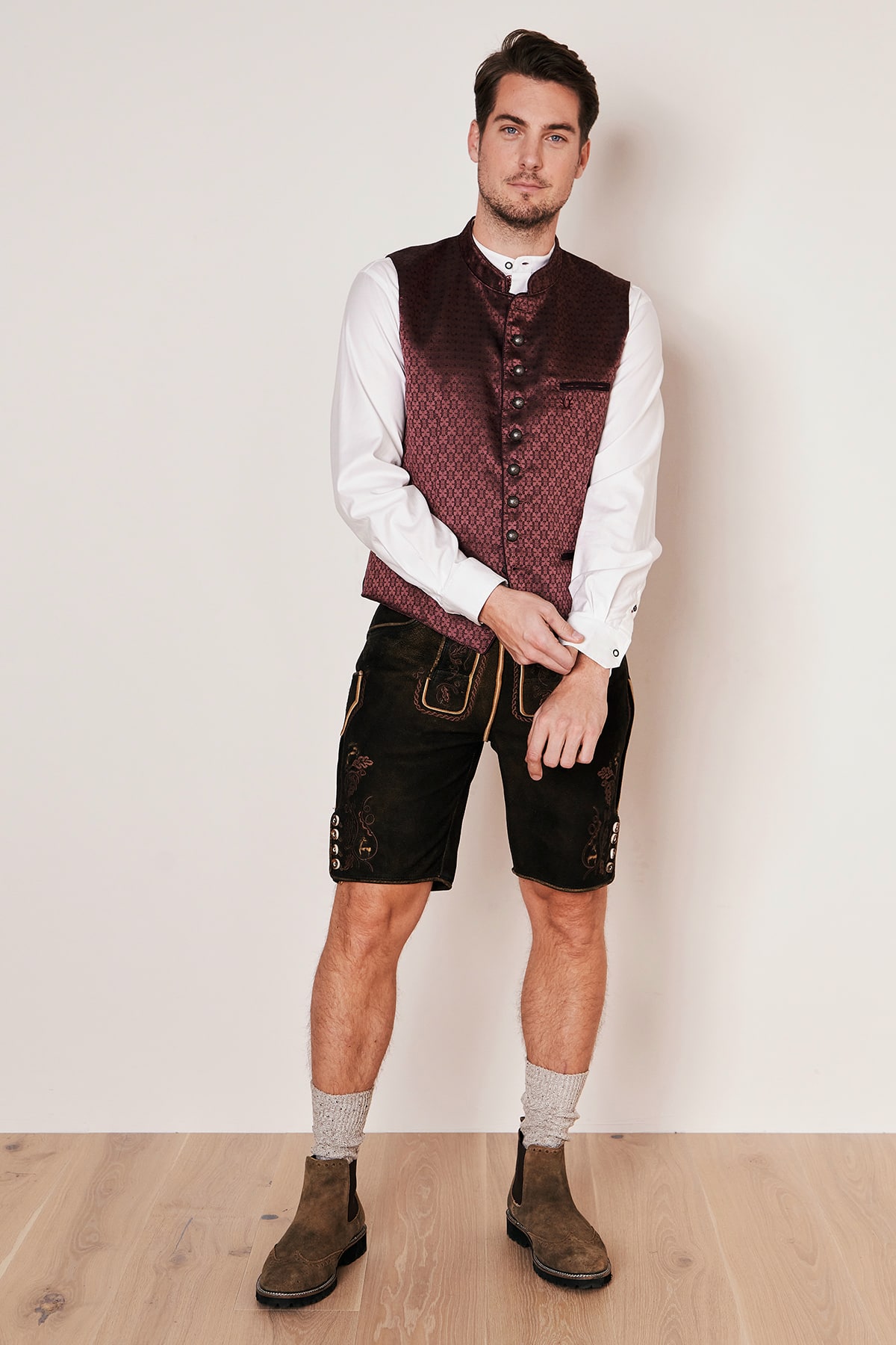 Trachten vest Jano