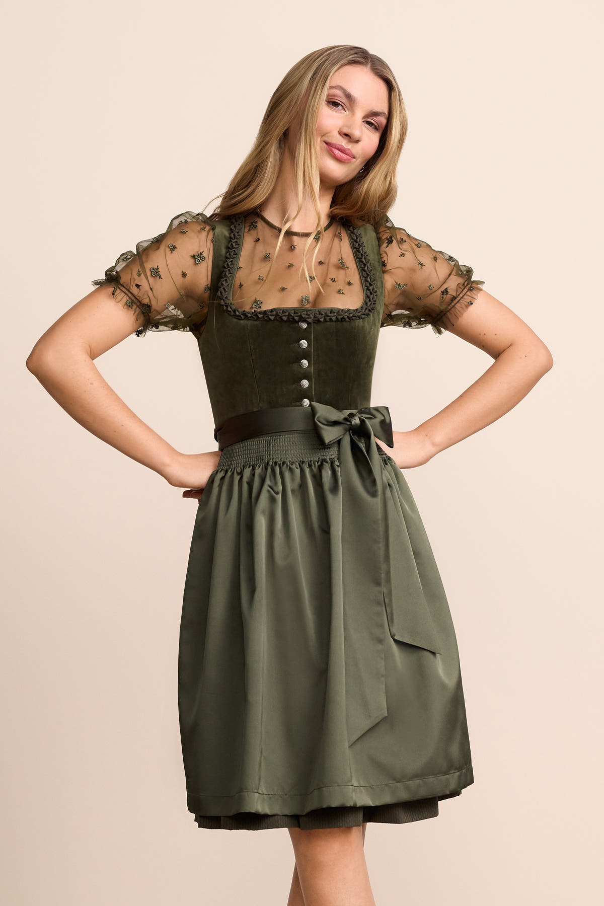 Dirndl Nyvella (60cm)