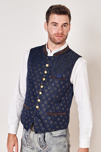 Trachten vest Helge