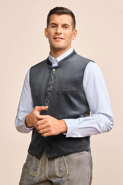 Trachten vest Phil