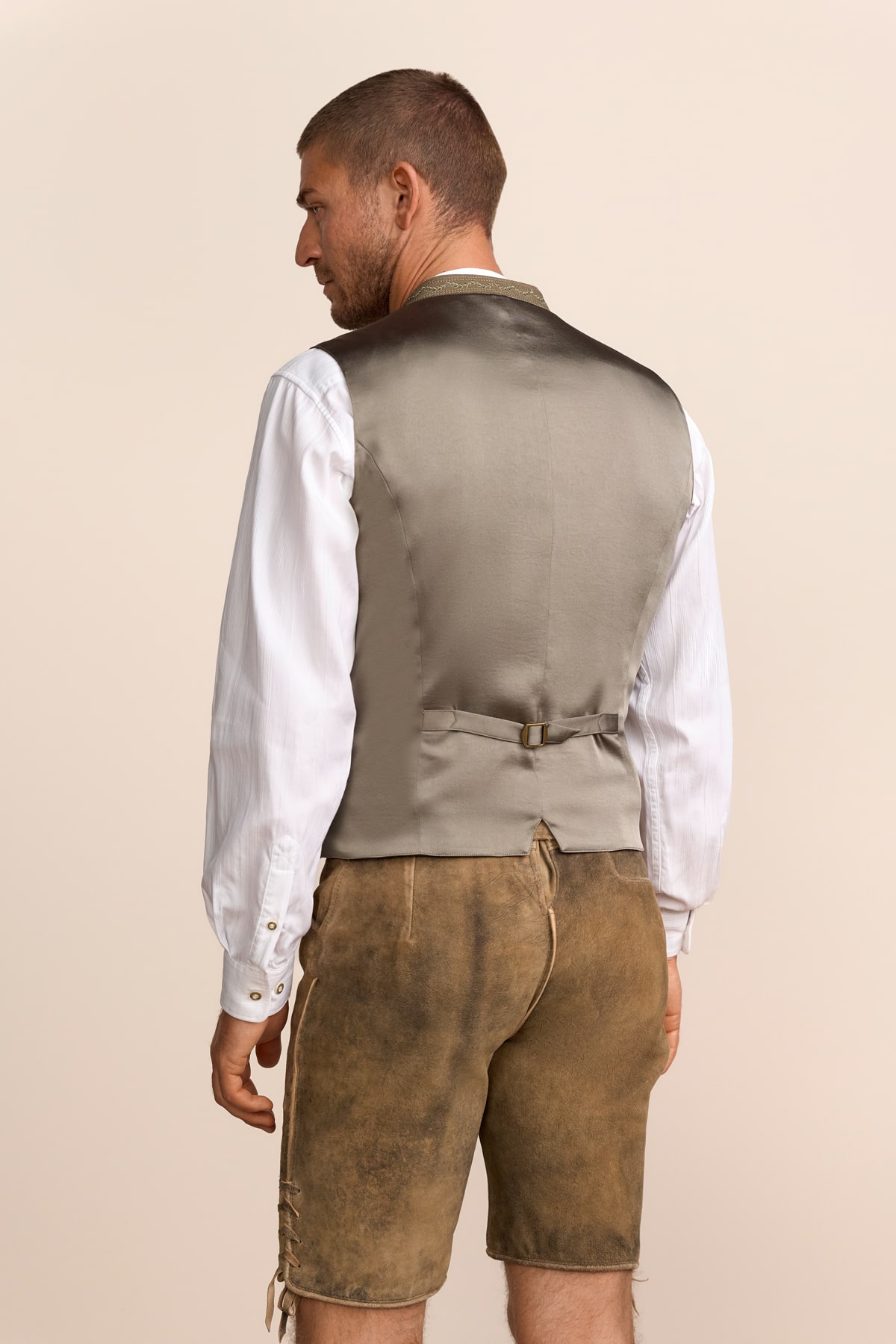 Trachten vest Andrew