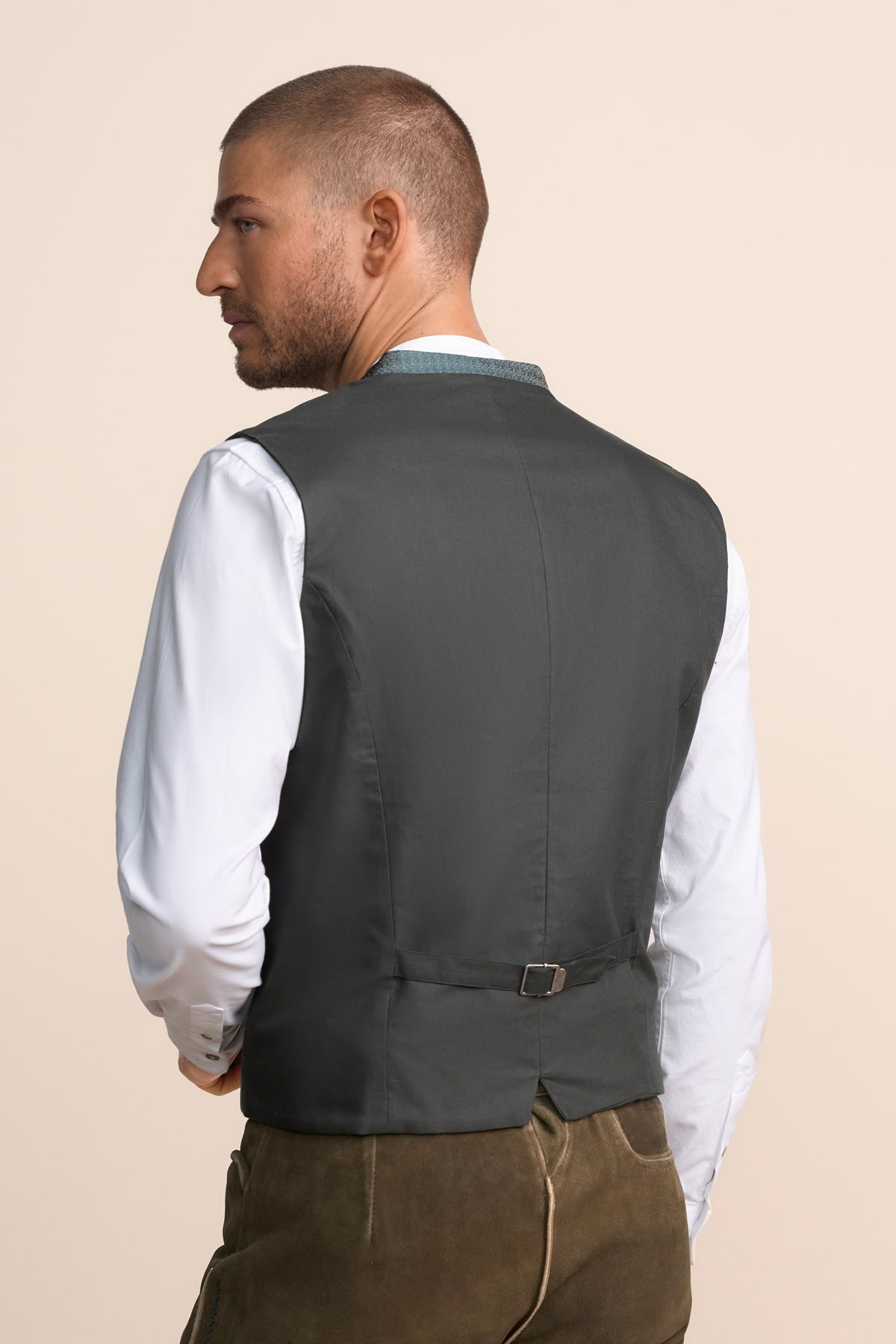 Trachten vest Xeno