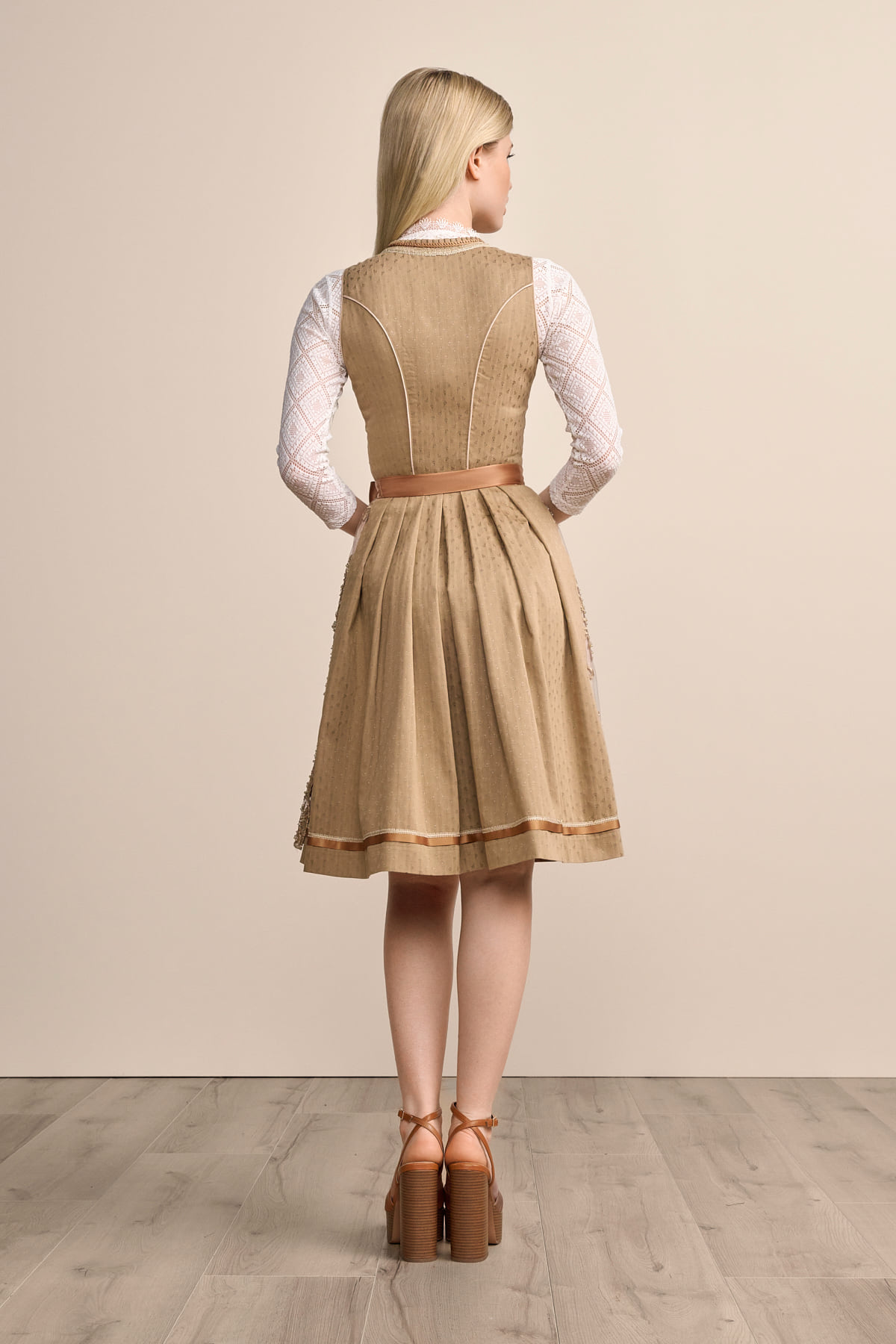 Dirndl Cilla (60cm)