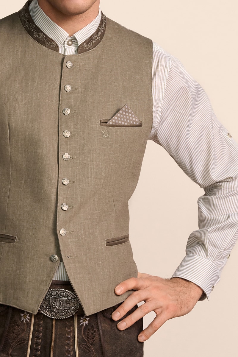 Trachten vest Lyam