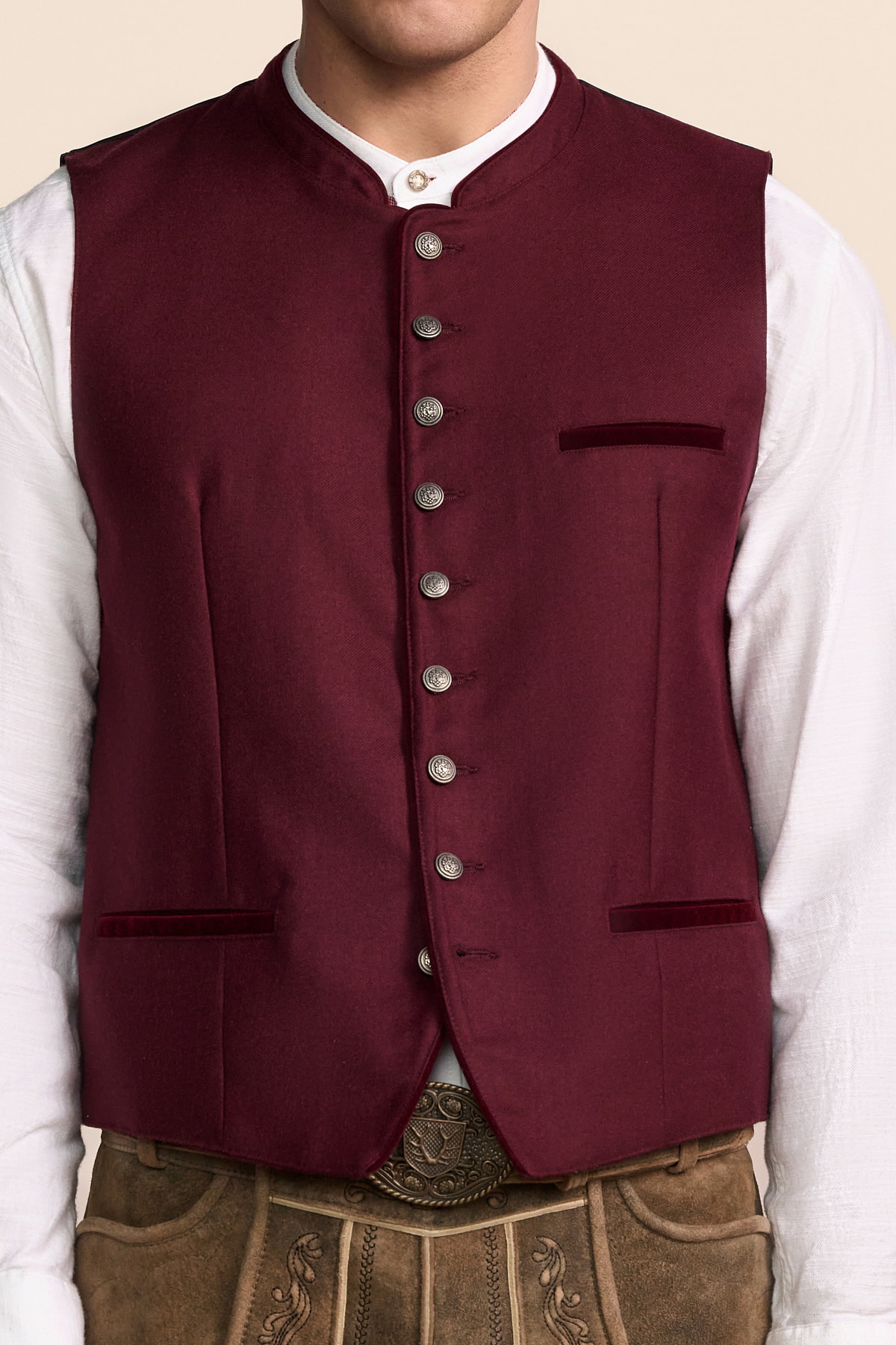 Trachten vest Elorik