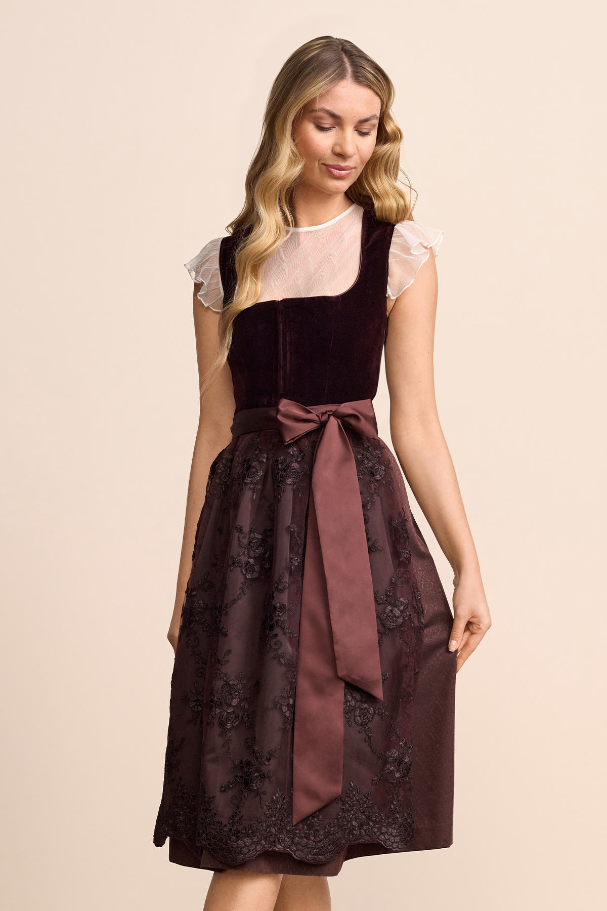 Dirndl Tanya (70cm)