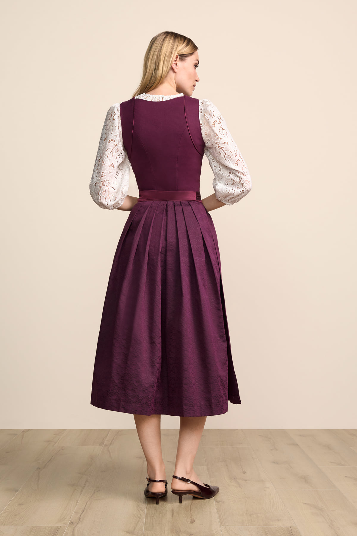Dirndl Lioba (80cm)