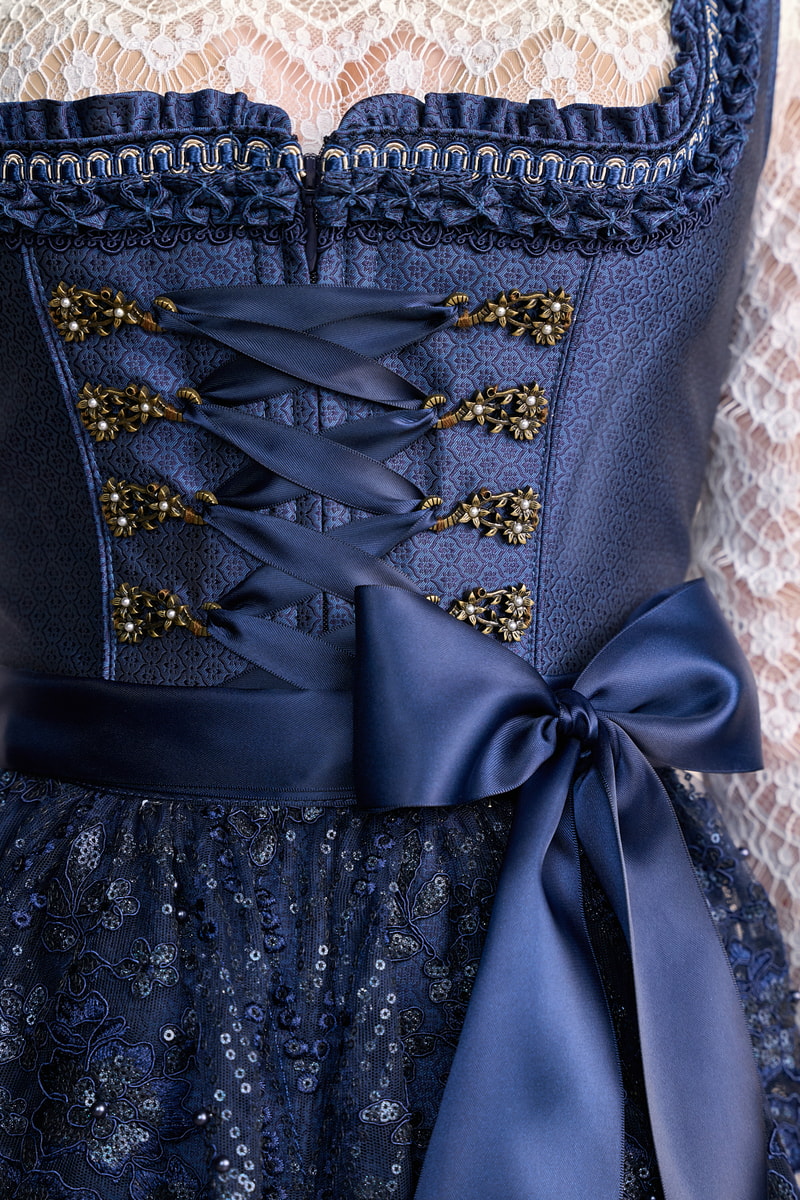 Dirndl Beata (50cm)