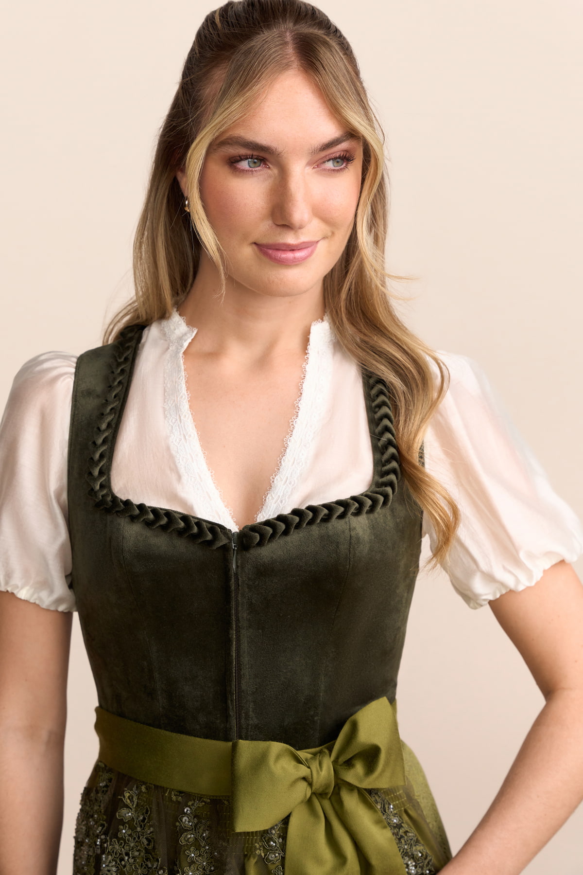 Dirndl Cassie (80cm)