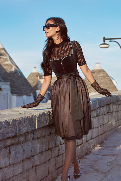 Dirndl blouse Tartufo