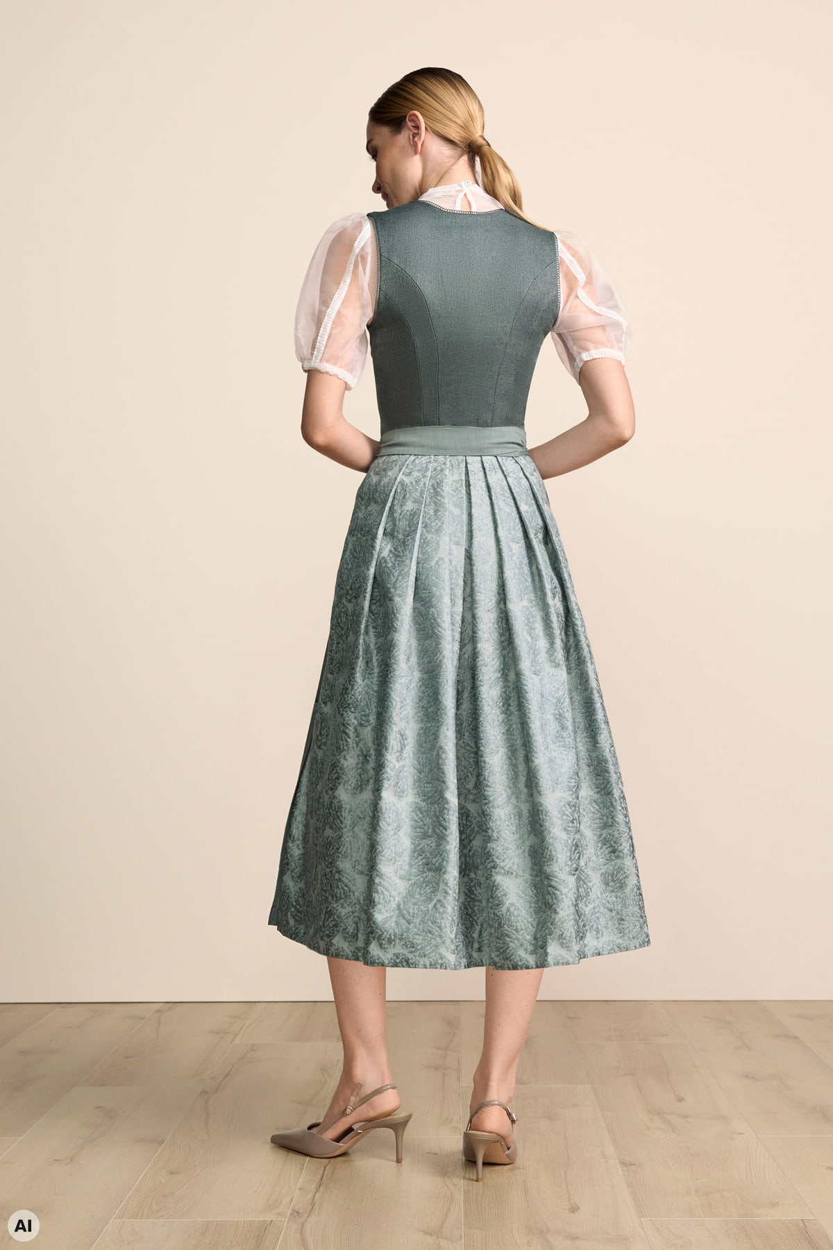 Dirndl Katelyn (80cm)