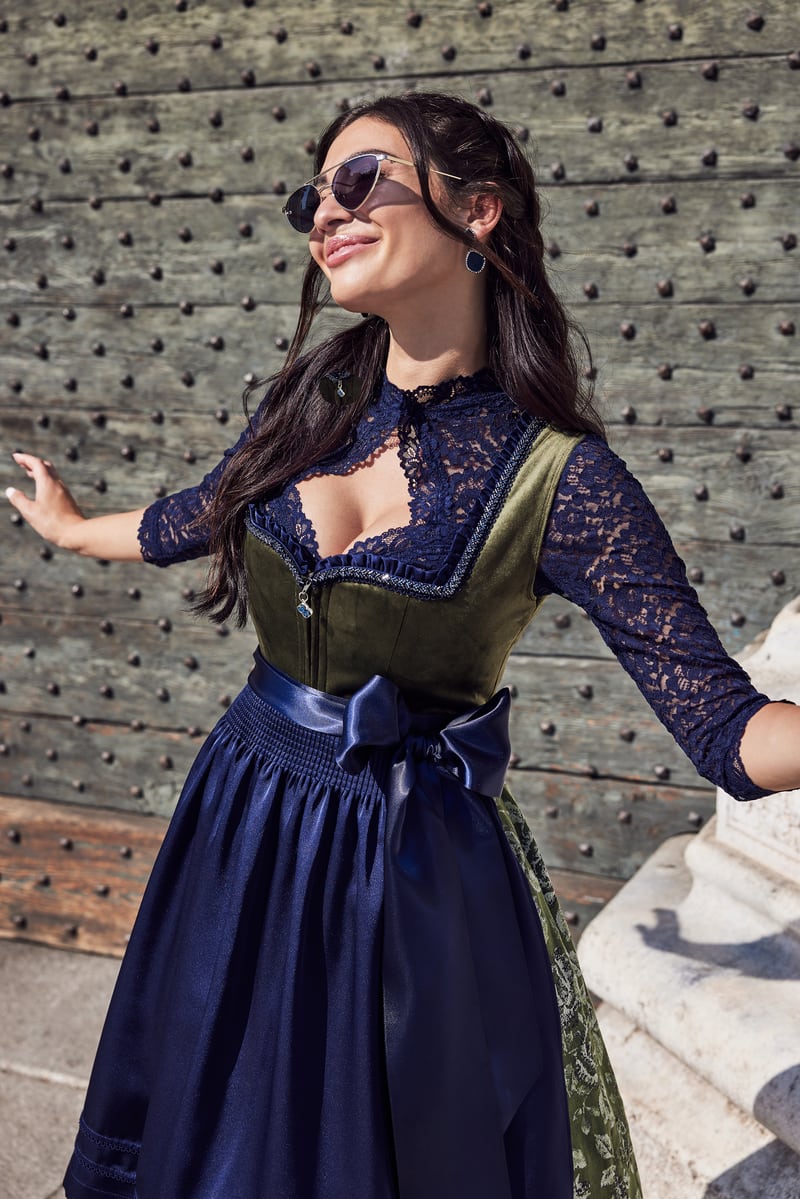 Dirndl blouse hot sale