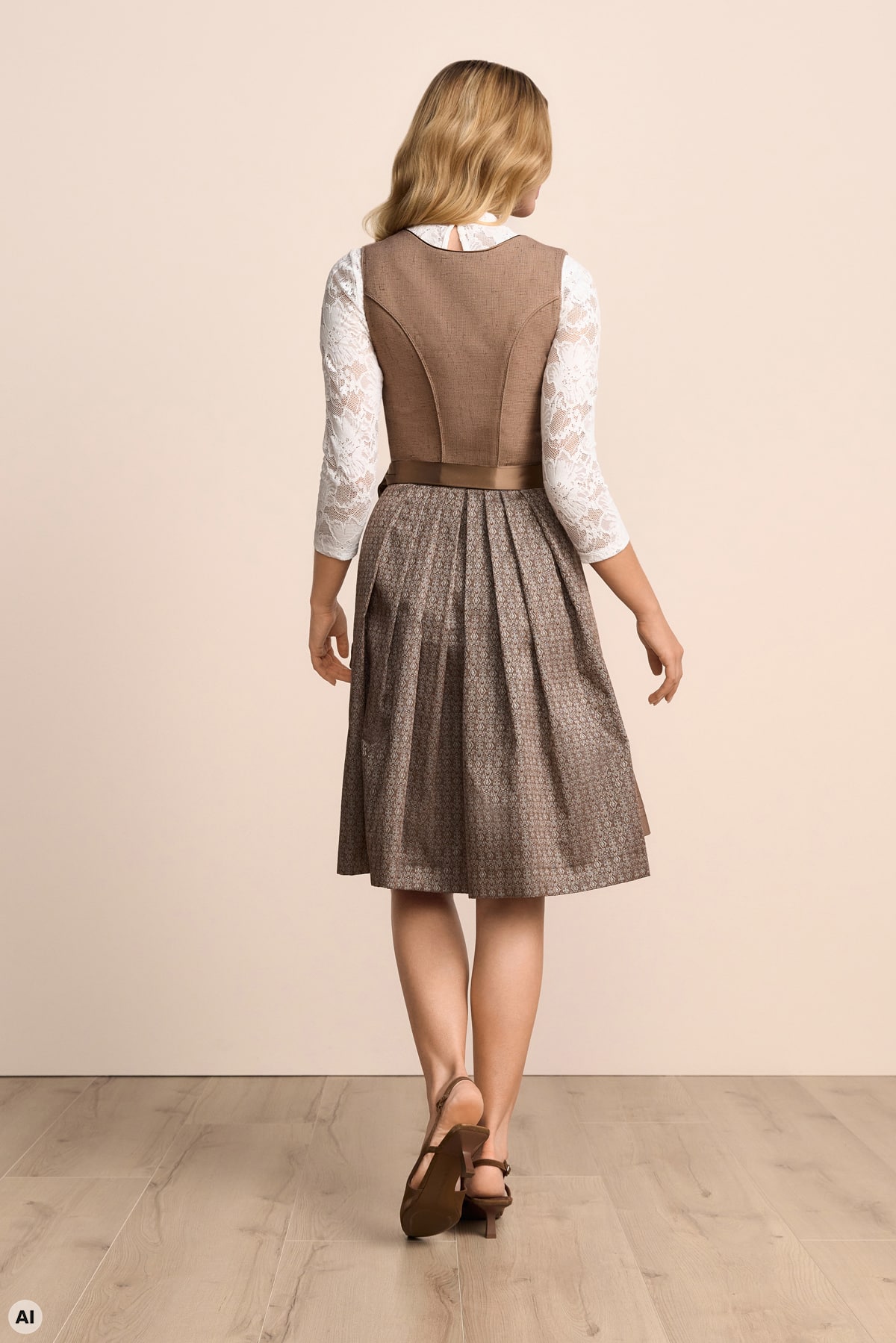 Dirndl Ilonka (60cm)