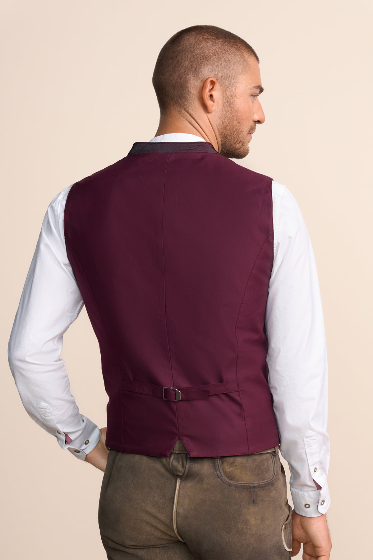Trachten vest Emory