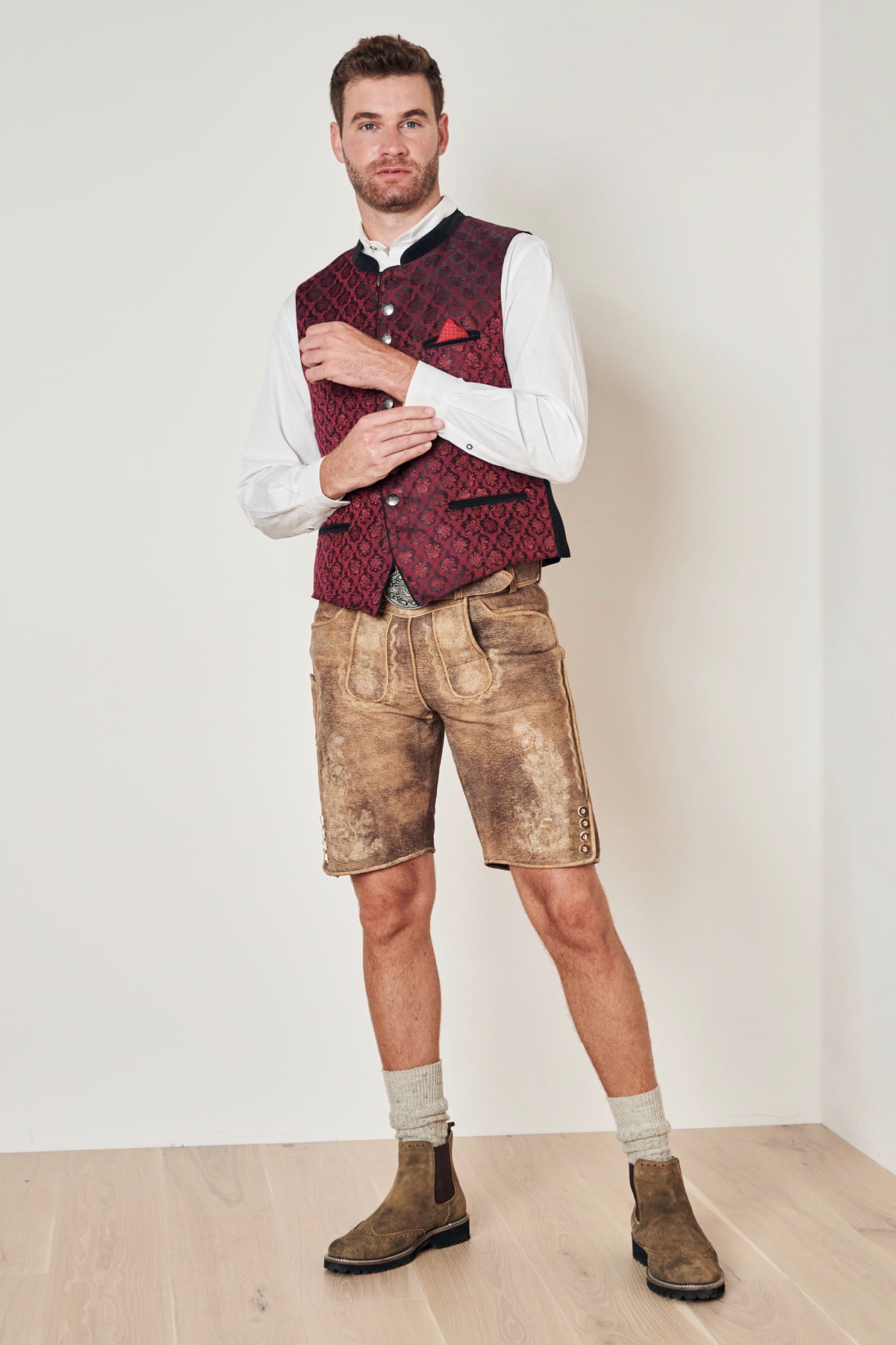 Trachten vest Helge