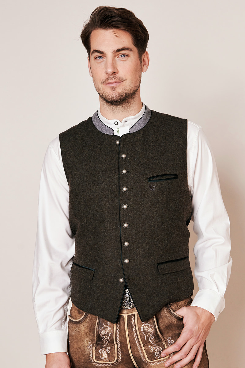 Trachten vest Jermeny