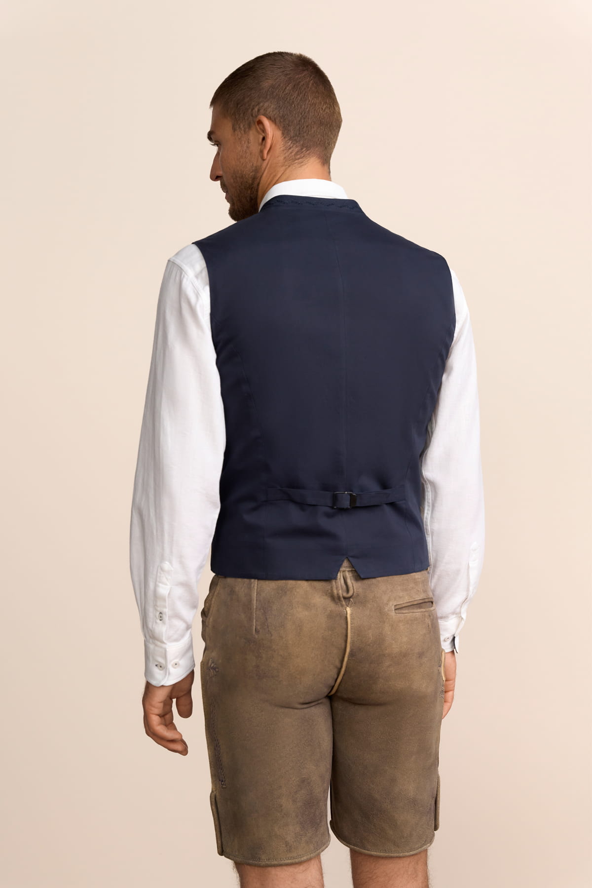 Trachten vest Christof