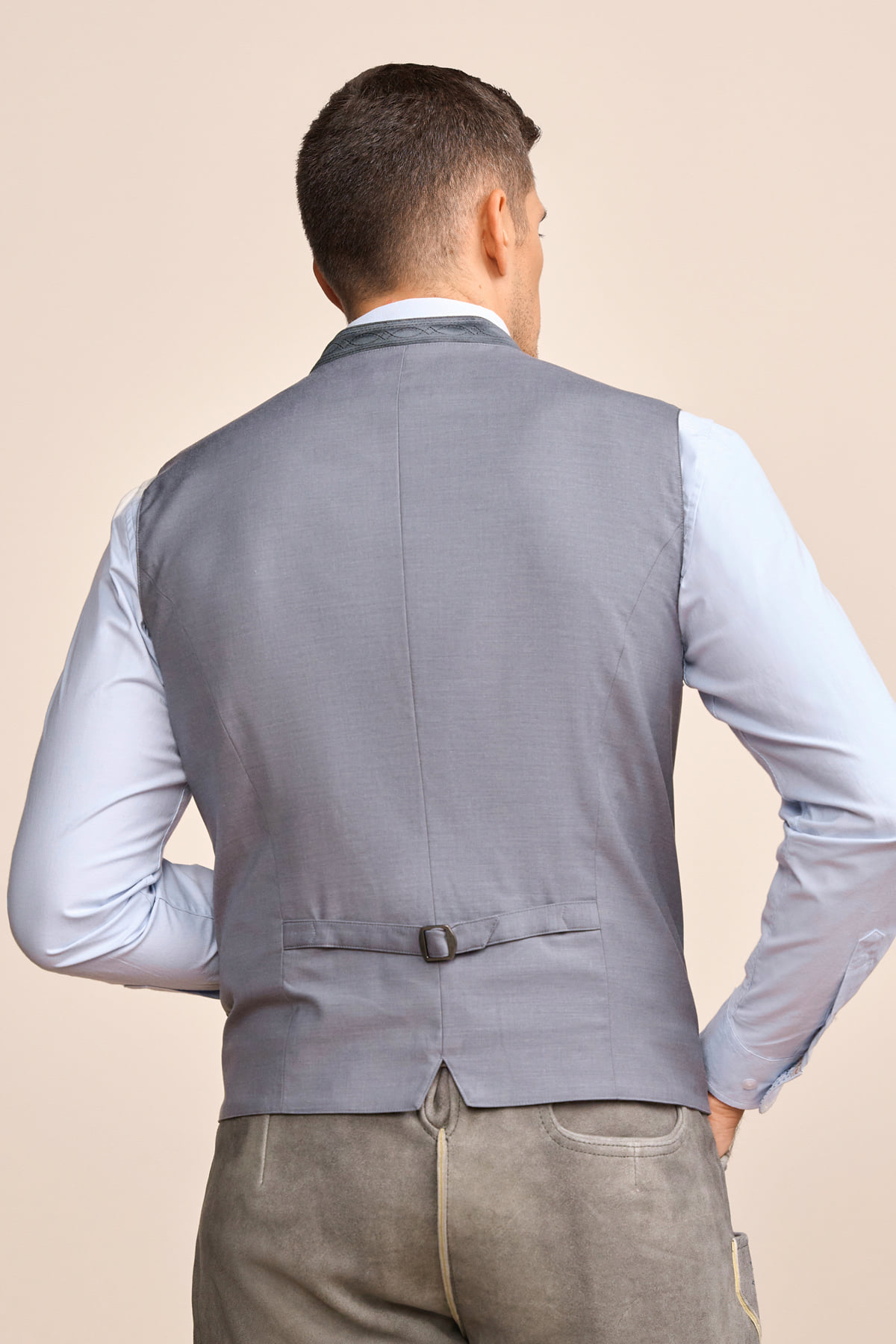 Trachten vest Phil