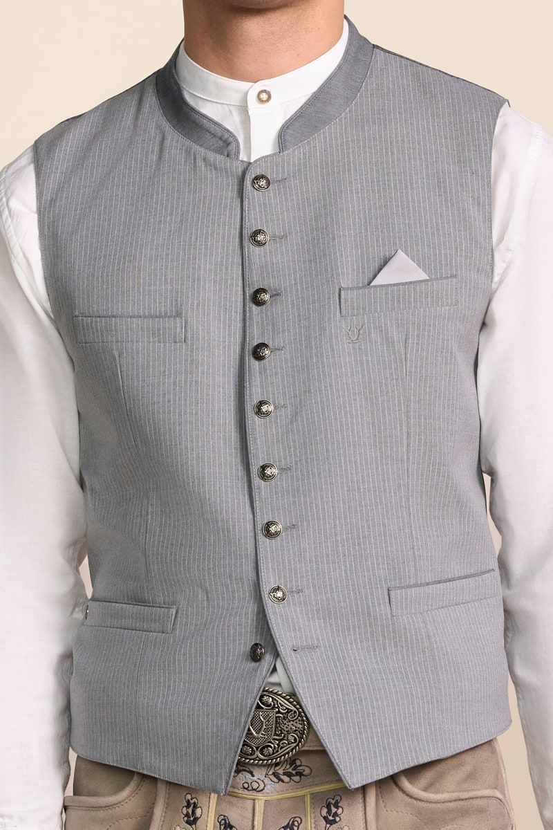 Trachten vest Arto
