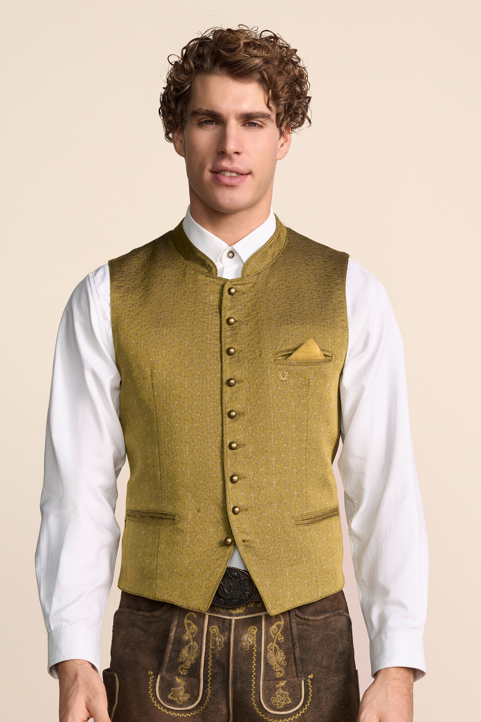 Trachten vest Tavian