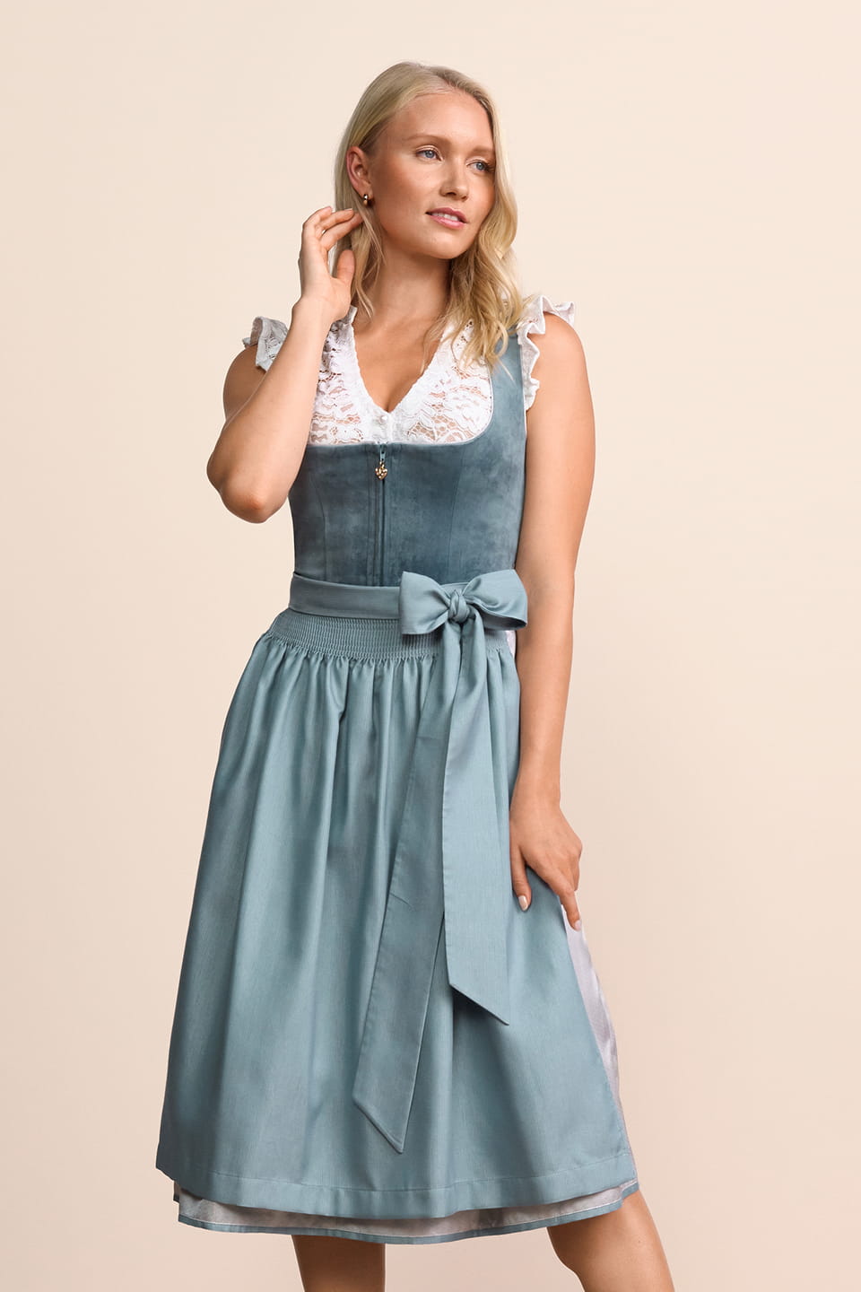Dirndl Yalara (70cm)