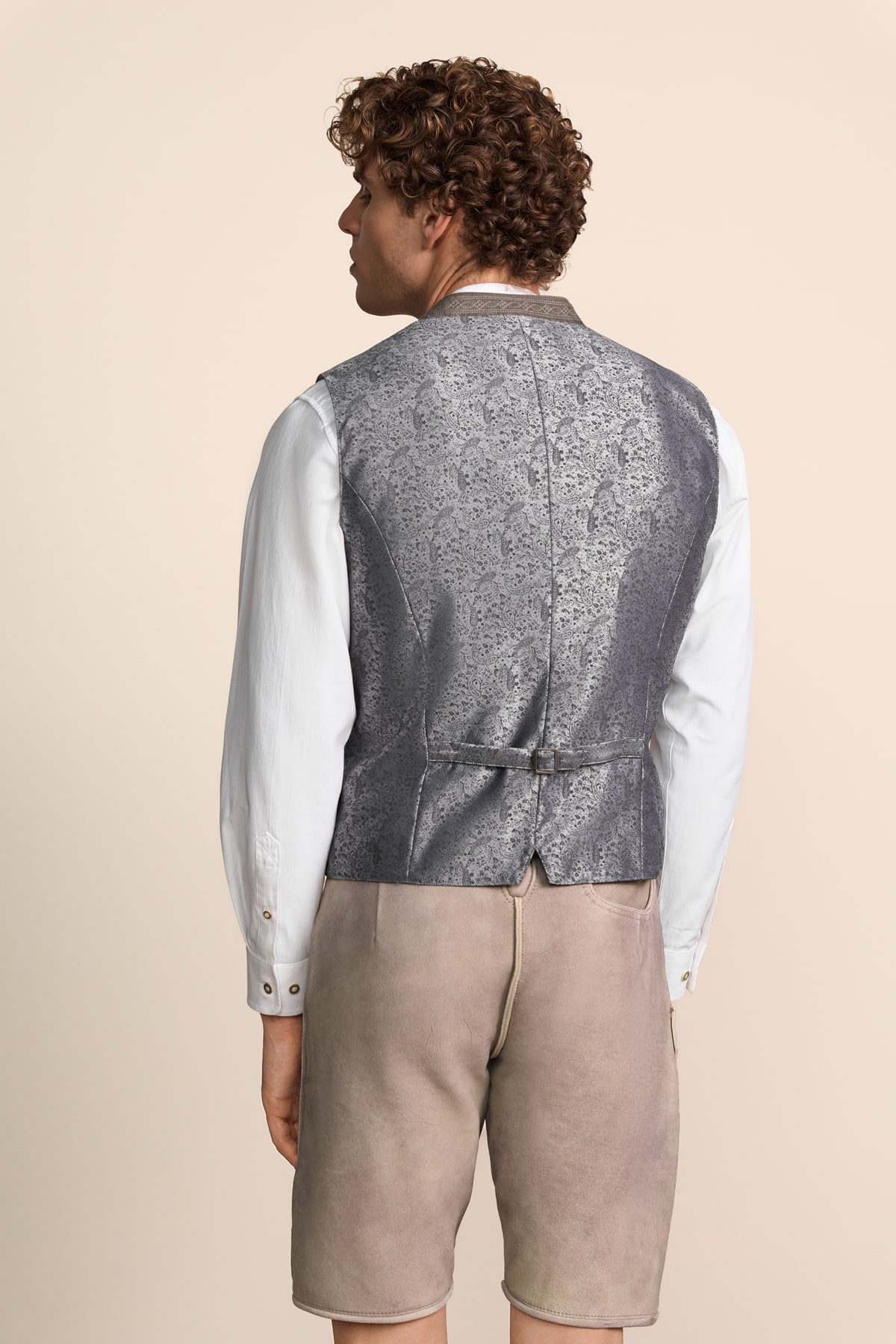 Trachten vest Christian