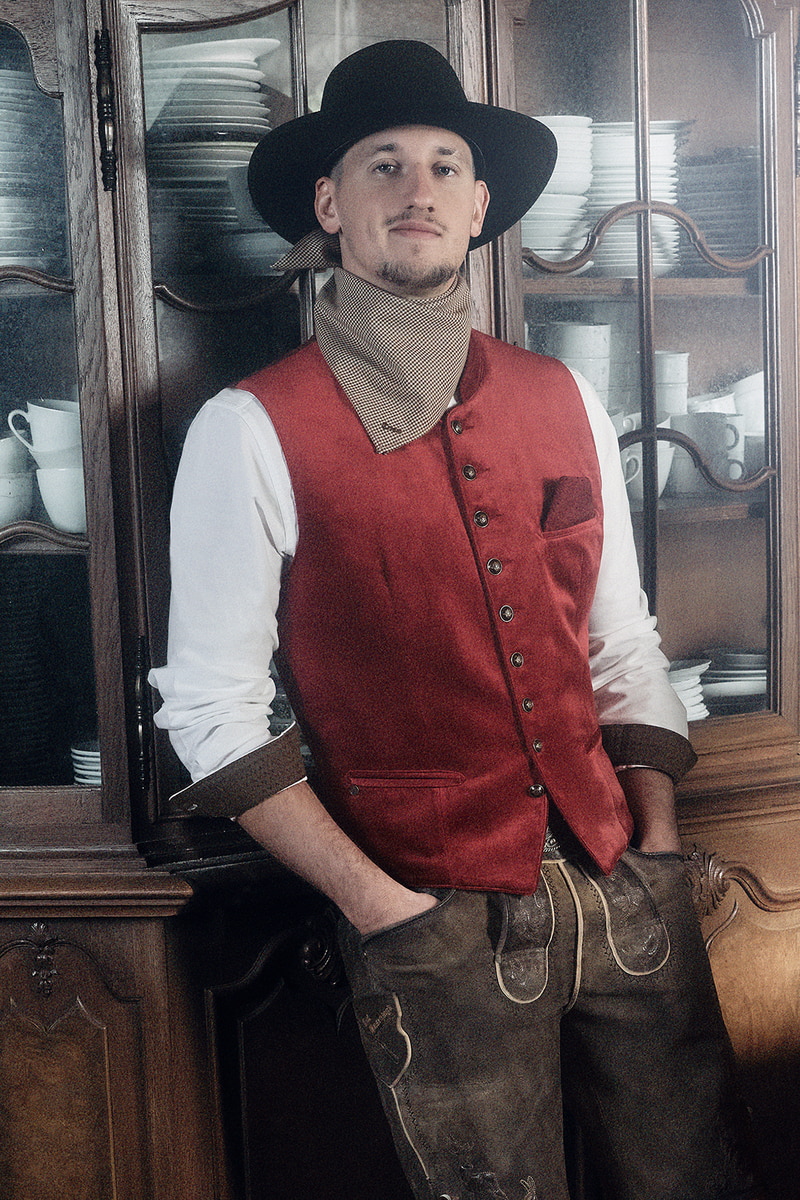 Trachten vest Para Siempre