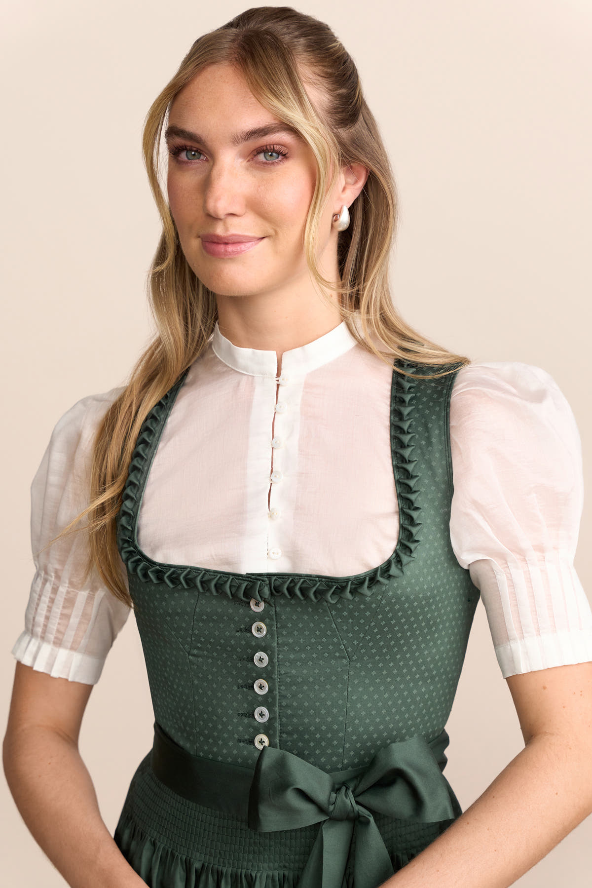Dirndl Naelia (70cm)