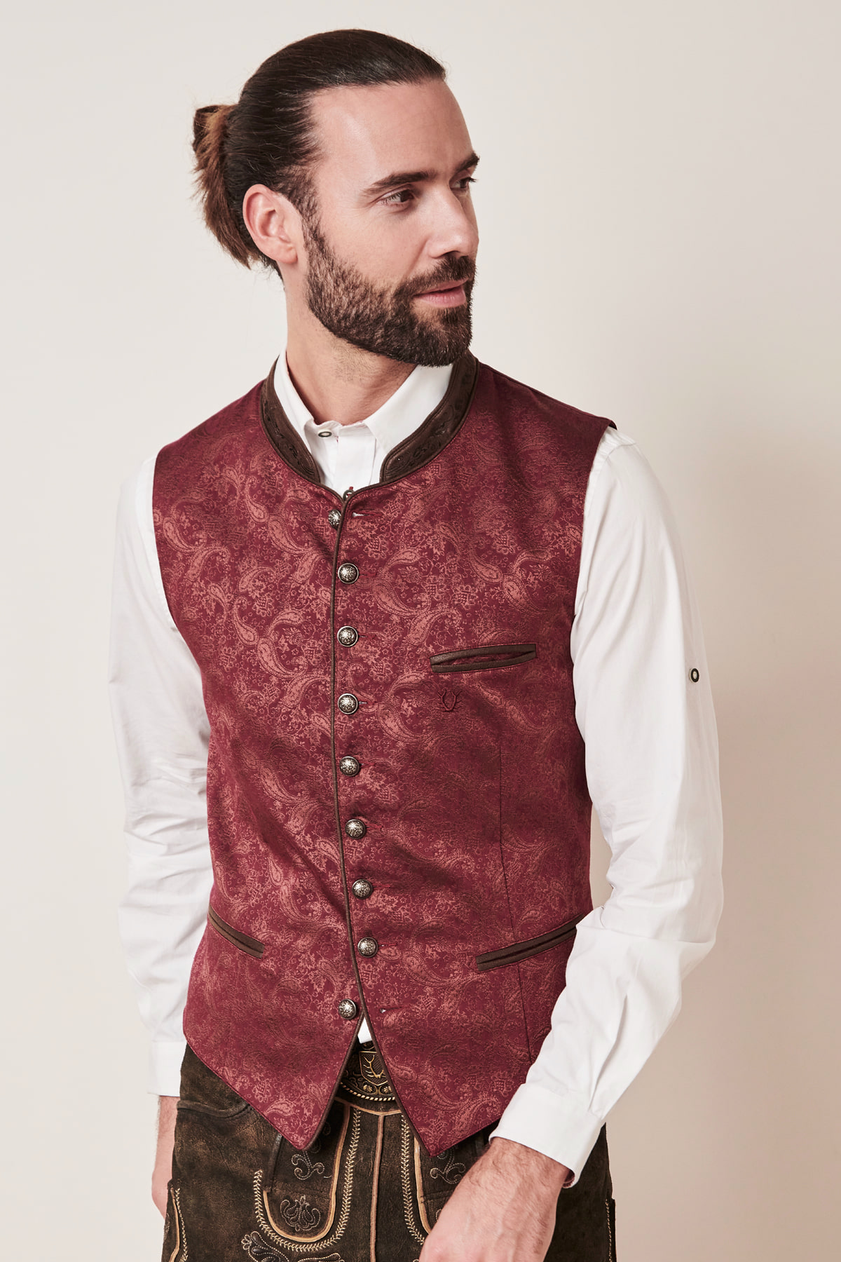 Trachten vest Leano
