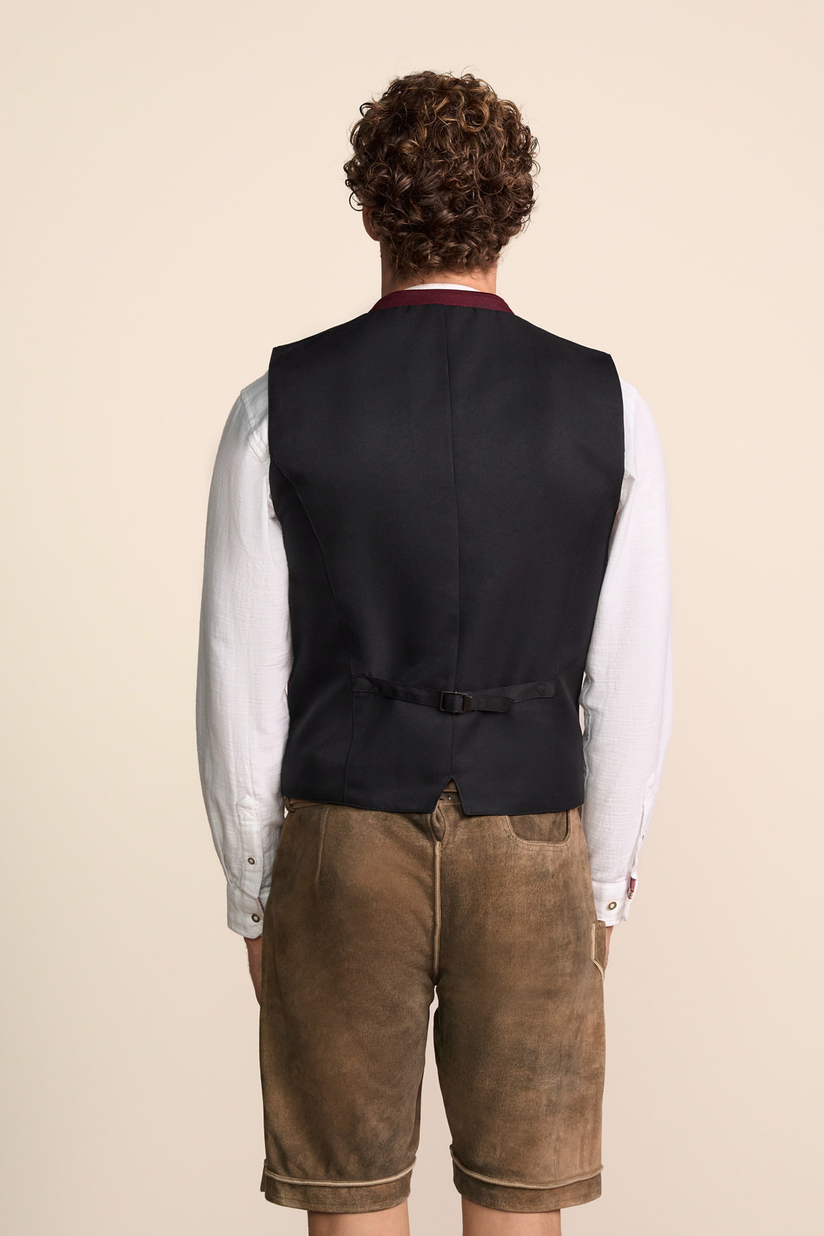 Trachten vest Elorik