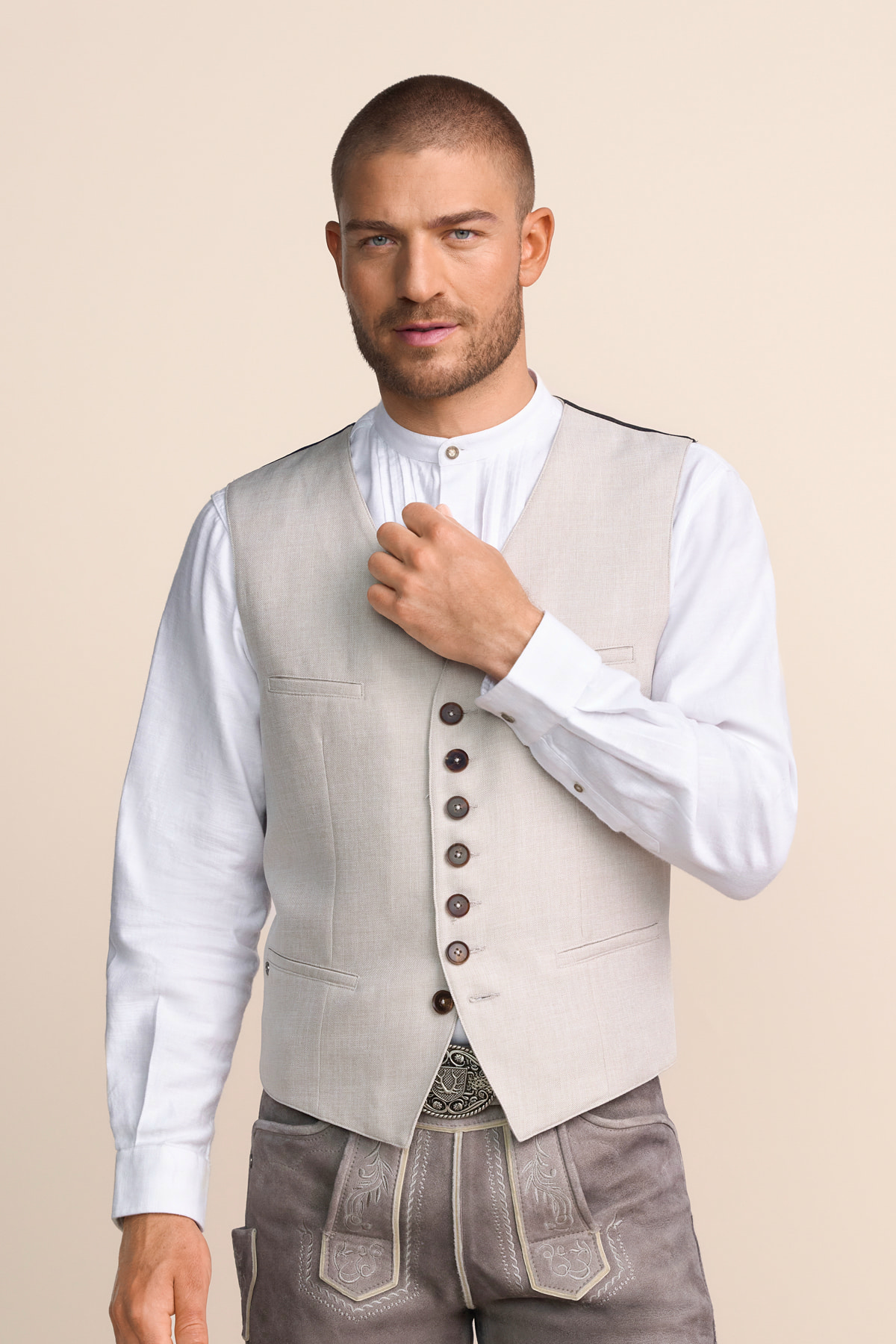 Trachten vest Ioannis