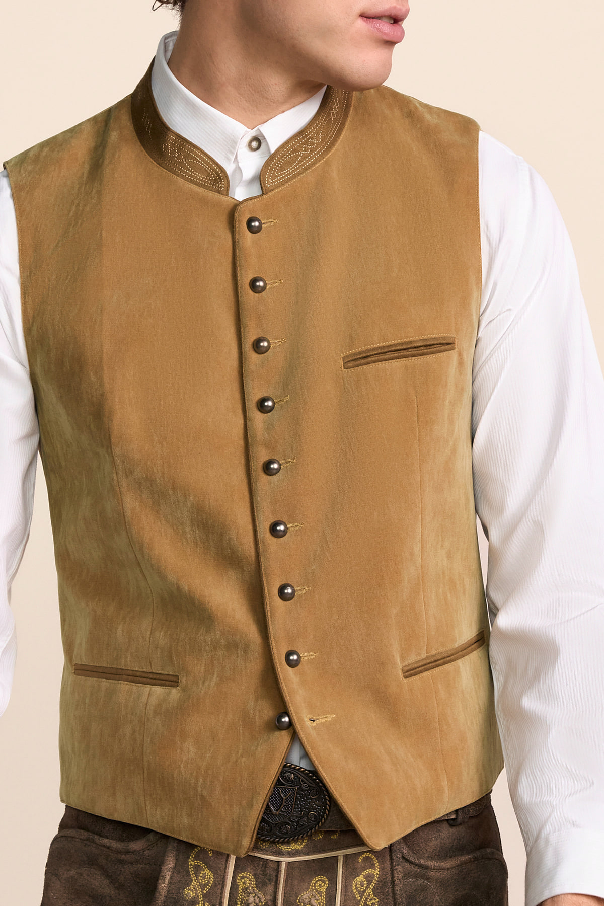 Trachten vest Velan