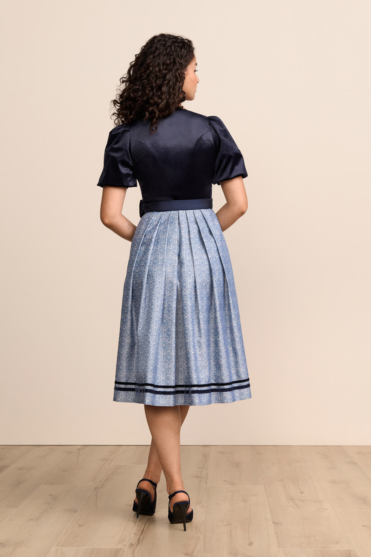 Dirndl Sivanna (70cm)